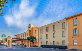 La Quinta Inn & Suites Houston Greenway Plaza Medical Area